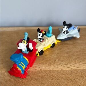 McDonalds Happy Meal Mickey's Runaway
Train Set Of 3 - Goofy, Minnie and Mickey